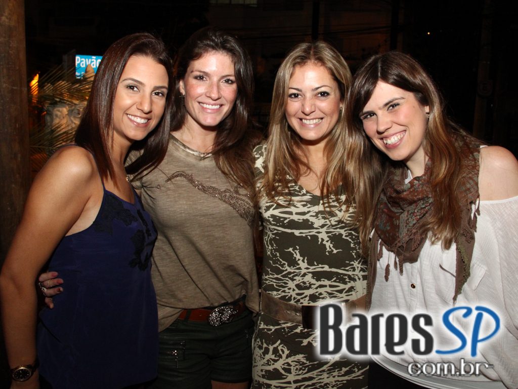 Quintal do Espeto na Avenida Pavão foi inaugurado e fez festa para comemorar Quintal do Espeto na Avenida Pavão foi inaugurado e fez festa para comemorar