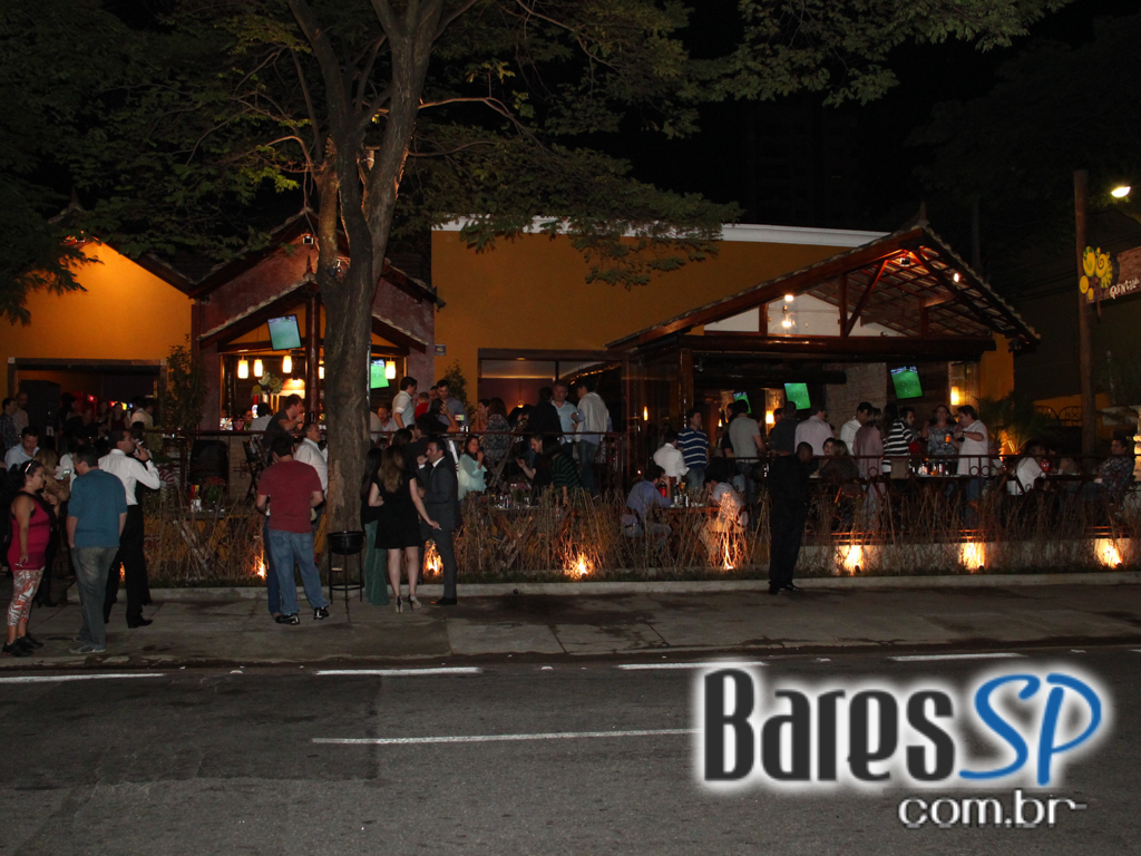 Quintal do Espeto na Avenida Pavão foi inaugurado e fez festa para comemorar Quintal do Espeto na Avenida Pavão foi inaugurado e fez festa para comemorar