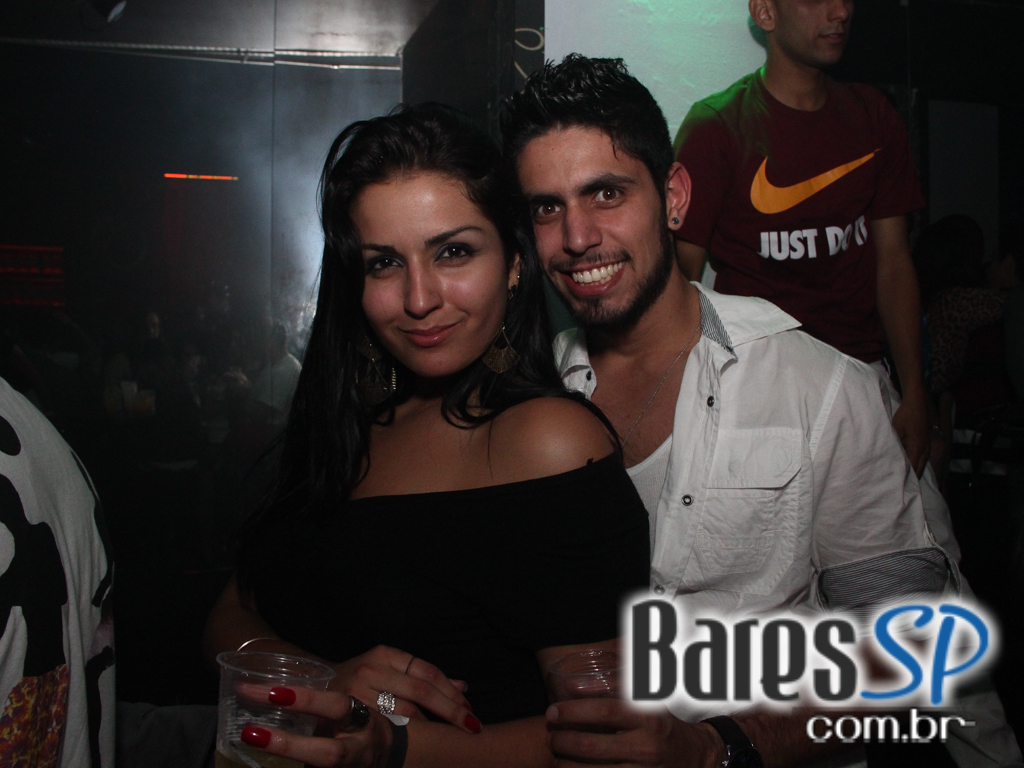 Festa Tomorrowland agitou a noite de sábado na Secrett Lounge Festa Tomorrowland agitou a noite de sábado na Secrett Lounge