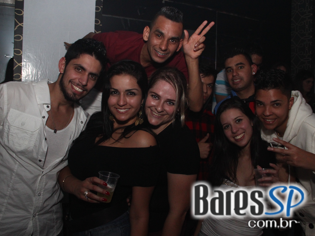 Festa Tomorrowland agitou a noite de sábado na Secrett Lounge Festa Tomorrowland agitou a noite de sábado na Secrett Lounge