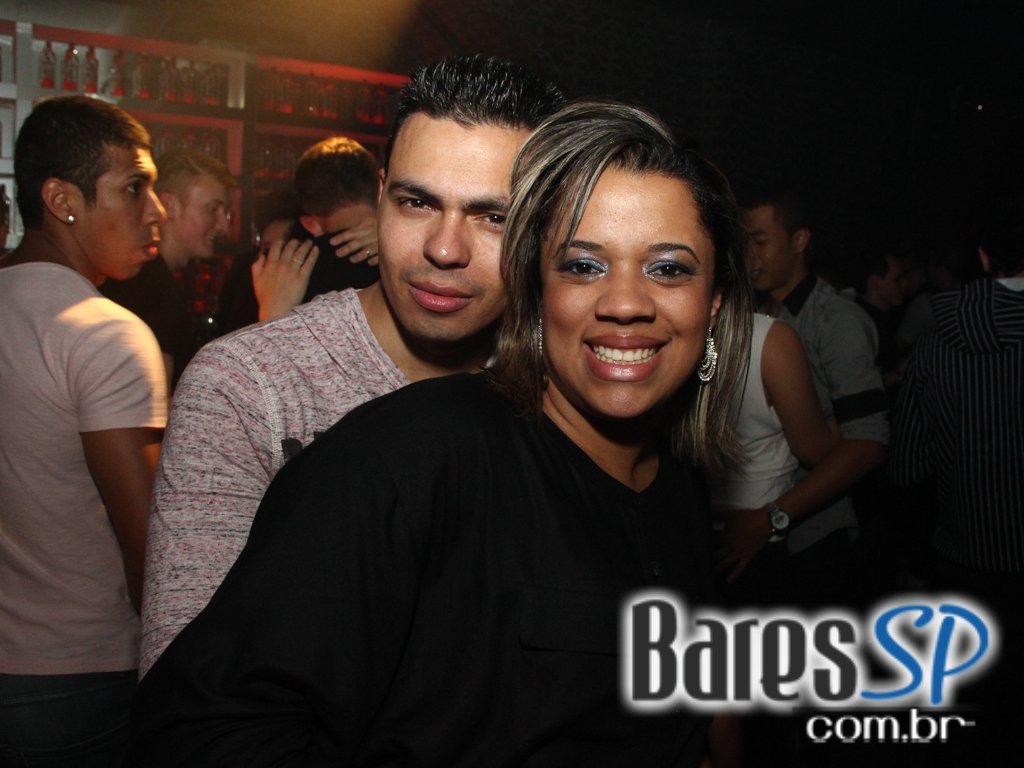 Festa Tomorrowland agitou a noite de sábado na Secrett Lounge Festa Tomorrowland agitou a noite de sábado na Secrett Lounge