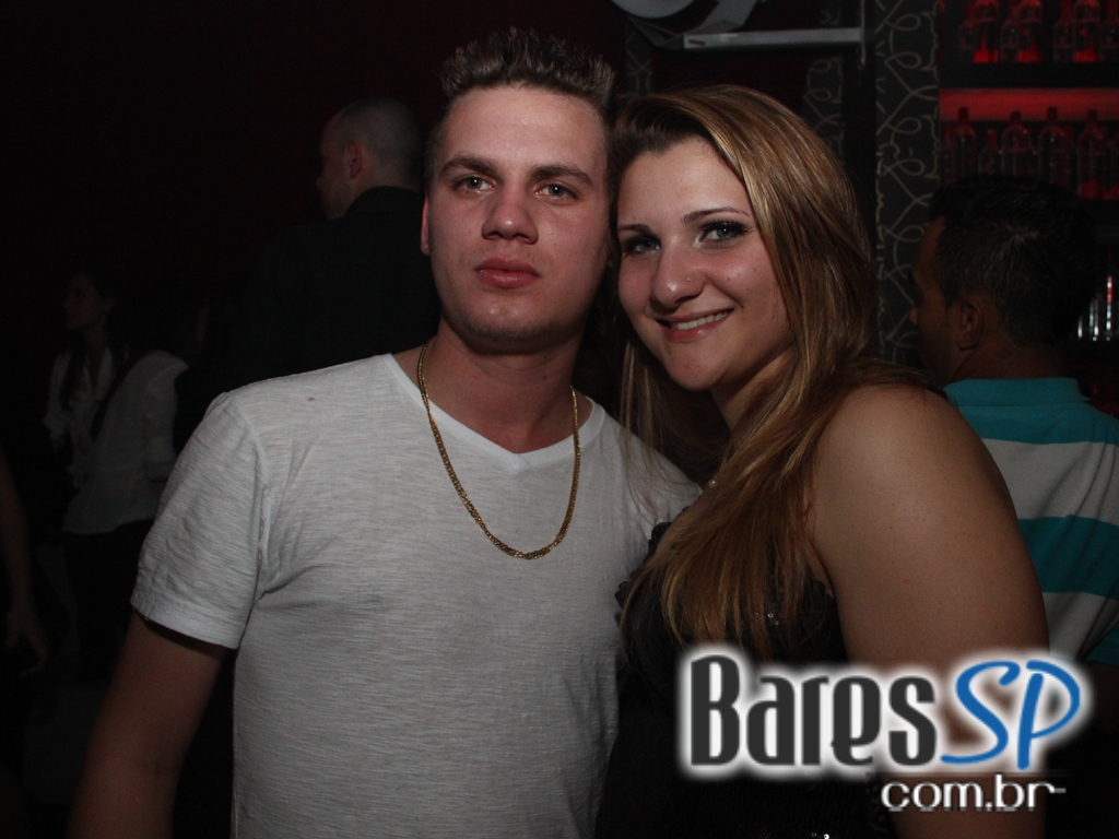 Festa Tomorrowland agitou a noite de sábado na Secrett Lounge Festa Tomorrowland agitou a noite de sábado na Secrett Lounge