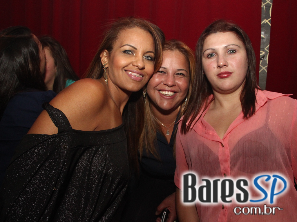 Festa Tomorrowland agitou a noite de sábado na Secrett Lounge Festa Tomorrowland agitou a noite de sábado na Secrett Lounge