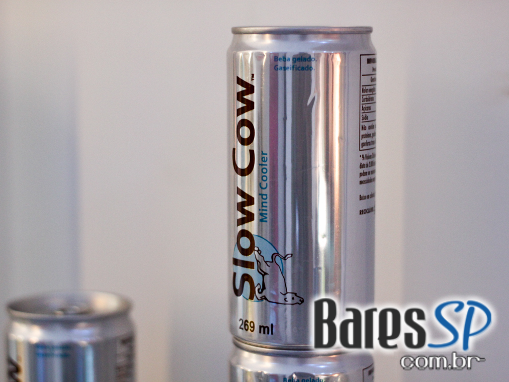 Lab & Factory recebeu o lançamento da nova bebida Slow Cow Lab & Factory recebeu o lançamento da nova bebida Slow Cow