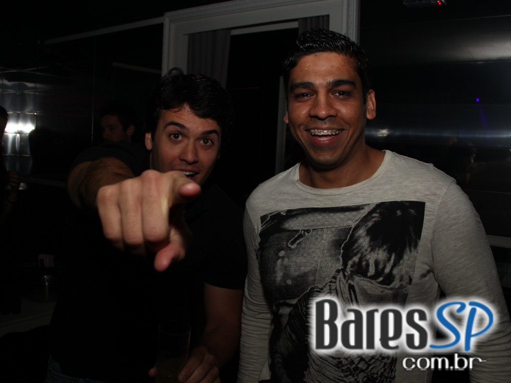 BC agita noite de sexta-feira com o melhor da música eletrônica BC agita noite de sexta-feira com o melhor da música eletrônica