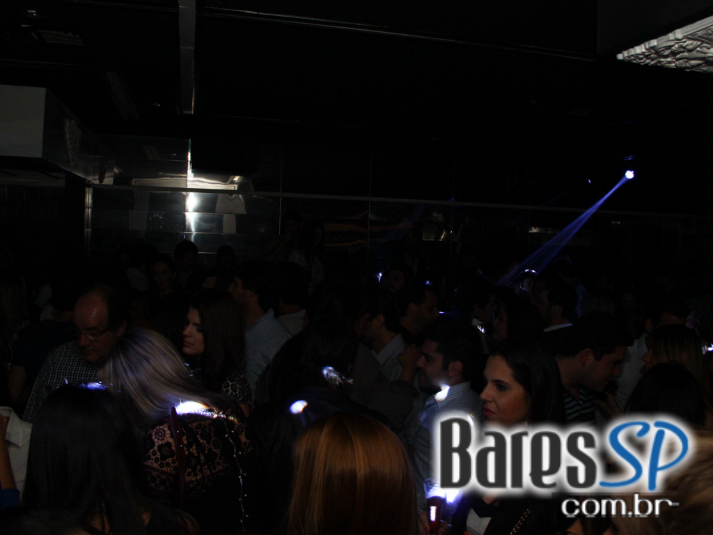 BC agita noite de sexta-feira com o melhor da música eletrônica BC agita noite de sexta-feira com o melhor da música eletrônica