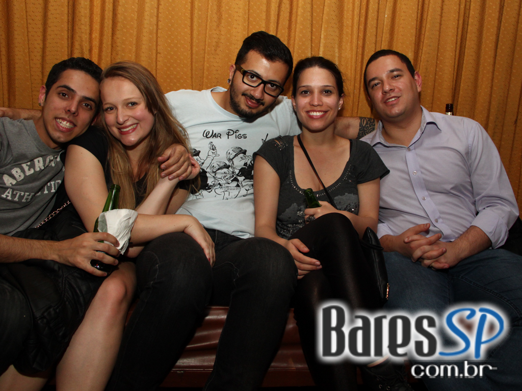 Festa Indieoteque se uniu a Miojo Indie na sexta-feira Festa Indieoteque se uniu a Miojo Indie na sexta-feira