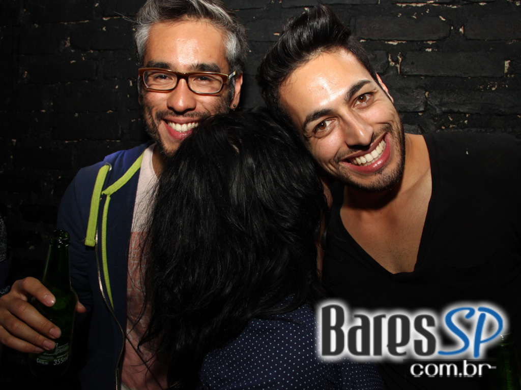 Festa Indieoteque se uniu a Miojo Indie na sexta-feira Festa Indieoteque se uniu a Miojo Indie na sexta-feira