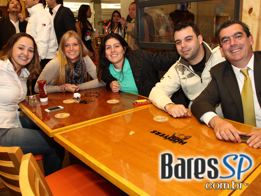 Restaurante americano Hooters Brasil inaugurou nova loja no Shopping ABC Restaurante americano Hooters Brasil inaugurou nova loja no Shopping ABC