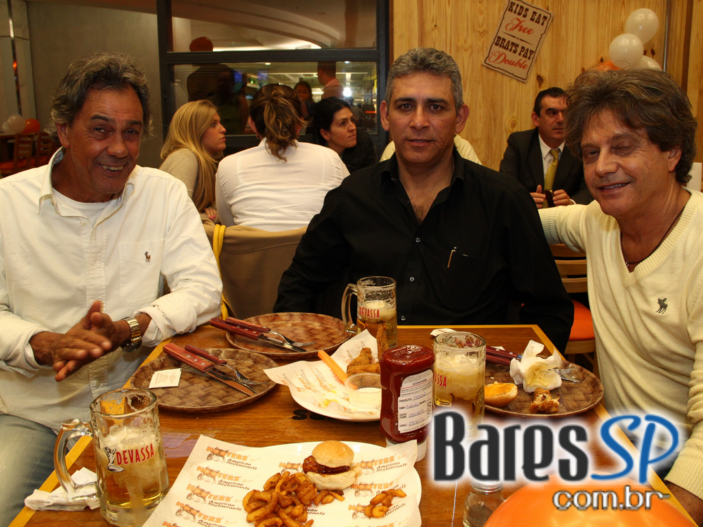 Restaurante americano Hooters Brasil inaugurou nova loja no Shopping ABC Restaurante americano Hooters Brasil inaugurou nova loja no Shopping ABC