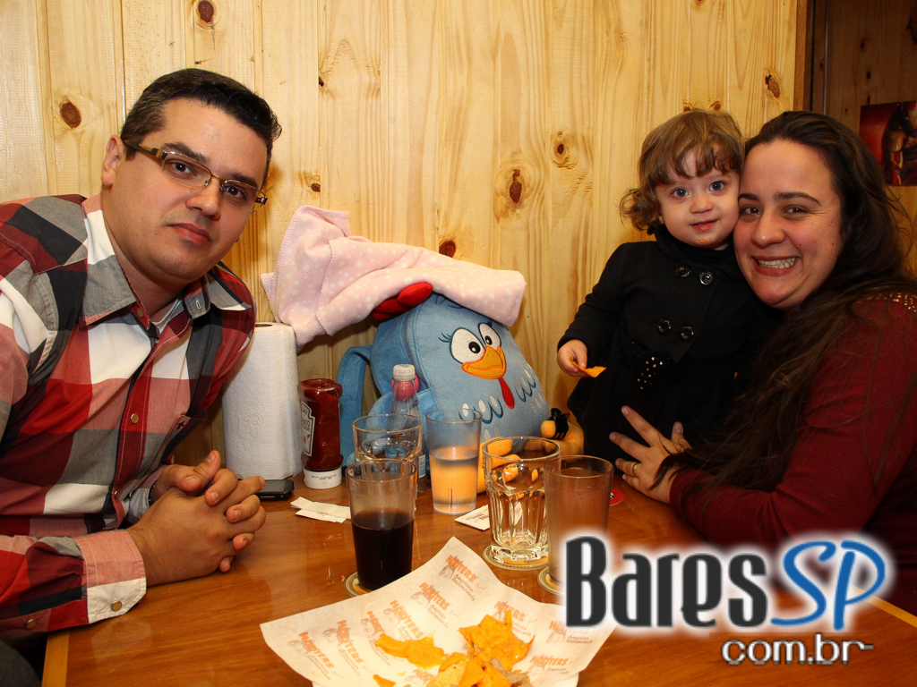 Restaurante americano Hooters Brasil inaugurou nova loja no Shopping ABC Restaurante americano Hooters Brasil inaugurou nova loja no Shopping ABC