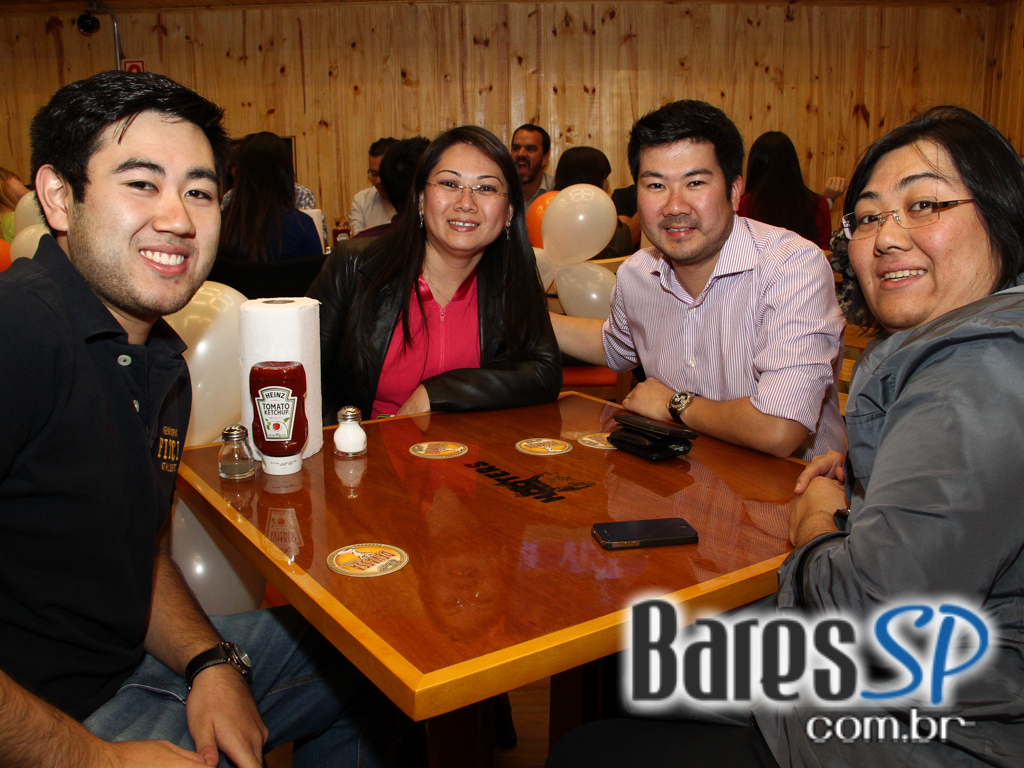 Restaurante americano Hooters Brasil inaugurou nova loja no Shopping ABC Restaurante americano Hooters Brasil inaugurou nova loja no Shopping ABC