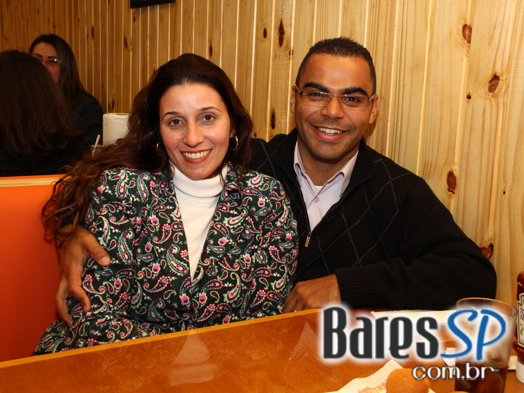 Restaurante americano Hooters Brasil inaugurou nova loja no Shopping ABC Restaurante americano Hooters Brasil inaugurou nova loja no Shopping ABC