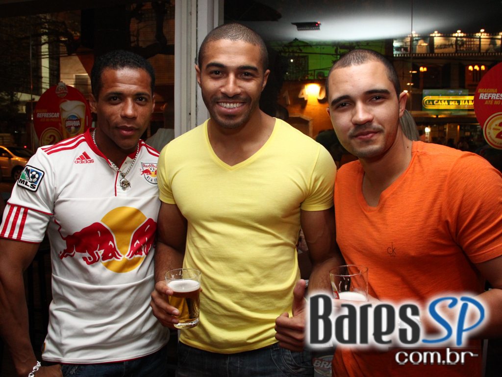 Feijoada com Pagode na programação de sábado do Quiosque Chopp Brahma Moema Feijoada com Pagode na programação de sábado do Quiosque Chopp Brahma Moema