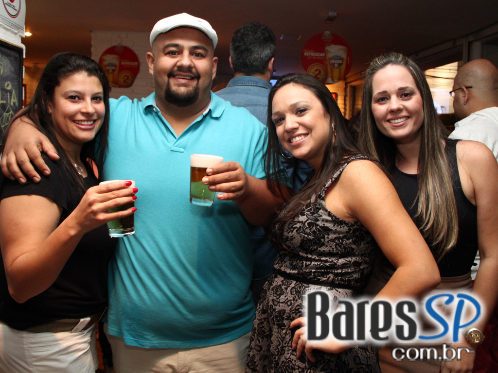 Feijoada com Pagode na programação de sábado do Quiosque Chopp Brahma Moema Feijoada com Pagode na programação de sábado do Quiosque Chopp Brahma Moema