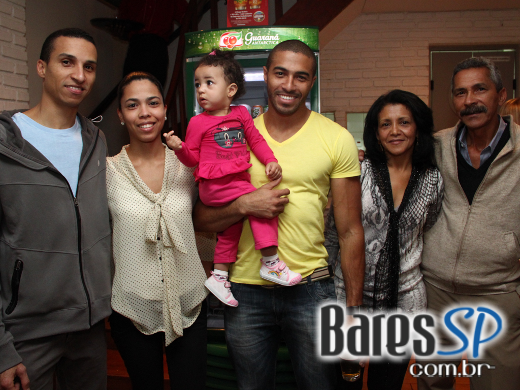 Feijoada com Pagode na programação de sábado do Quiosque Chopp Brahma Moema Feijoada com Pagode na programação de sábado do Quiosque Chopp Brahma Moema