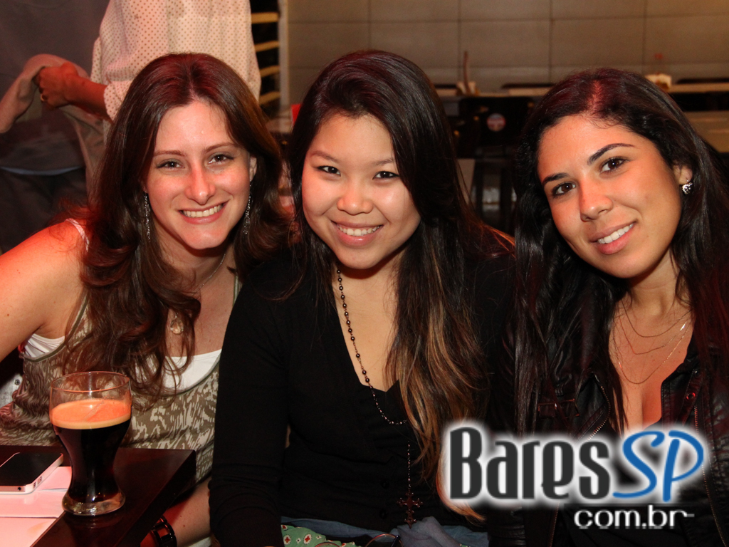 Feijoada com Pagode na programação de sábado do Quiosque Chopp Brahma Moema Feijoada com Pagode na programação de sábado do Quiosque Chopp Brahma Moema