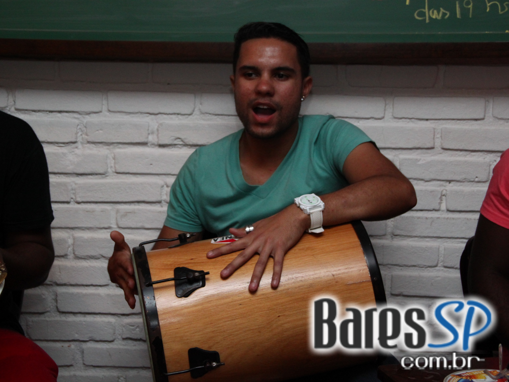 Feijoada com Pagode na programação de sábado do Quiosque Chopp Brahma Moema Feijoada com Pagode na programação de sábado do Quiosque Chopp Brahma Moema