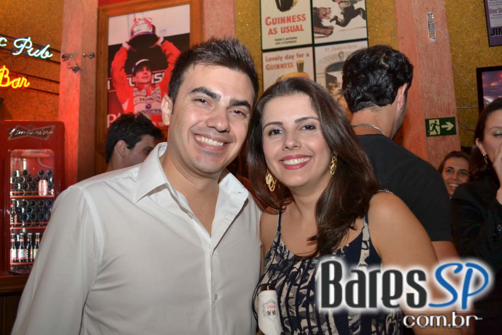 MR.JACK'S BIRTHDAY!!!Sal Vincent e banda Monk animaram a noite de sexta do Republic MR.JACK'S BIRTHDAY!!!Sal Vincent e banda Monk animaram a noite de sexta do Republic