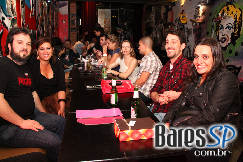 D4 Boteco Galeria agitou a sexta-feira com a festa Urban Attack D4 Boteco Galeria agitou a sexta-feira com a festa Urban Attack