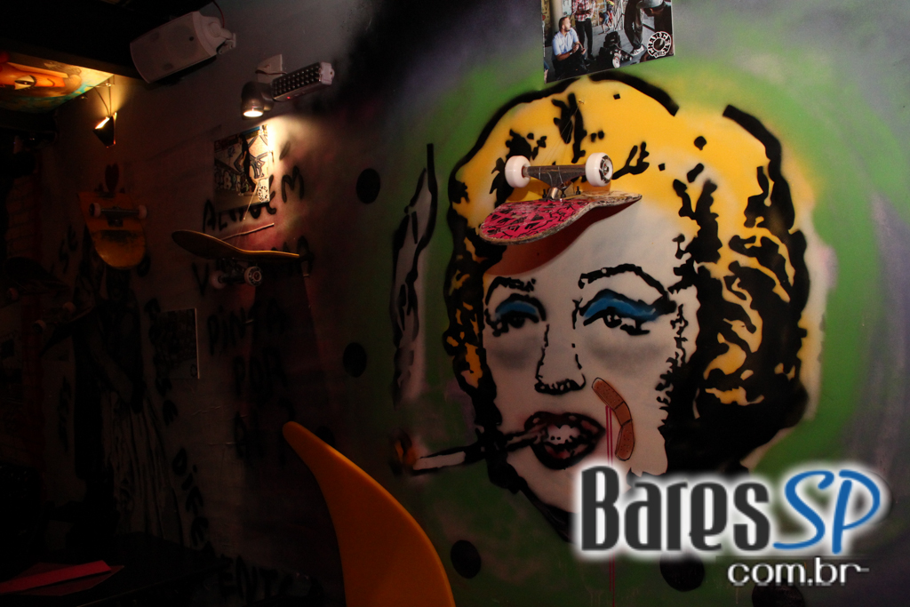 D4 Boteco Galeria agitou a sexta-feira com a festa Urban Attack D4 Boteco Galeria agitou a sexta-feira com a festa Urban Attack