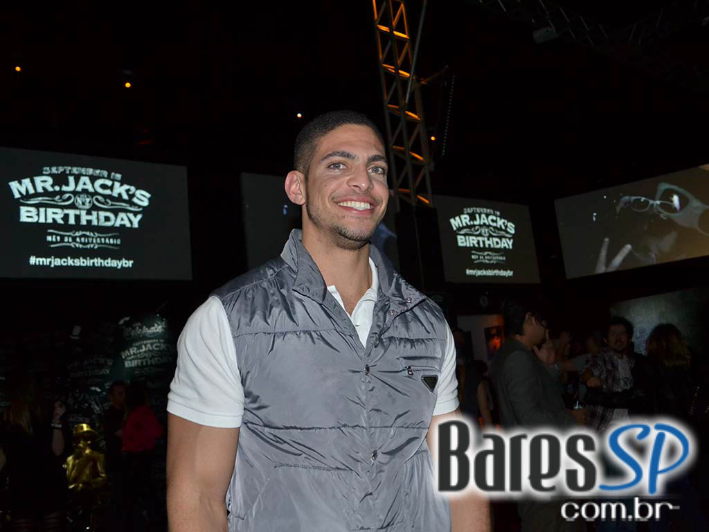 Mr. Jack's Birthday acontece no Via Marquês comemorando o aniversário de Jack Daniel's Mr. Jack's Birthday acontece no Via Marquês comemorando o aniversário de Jack Daniel's
