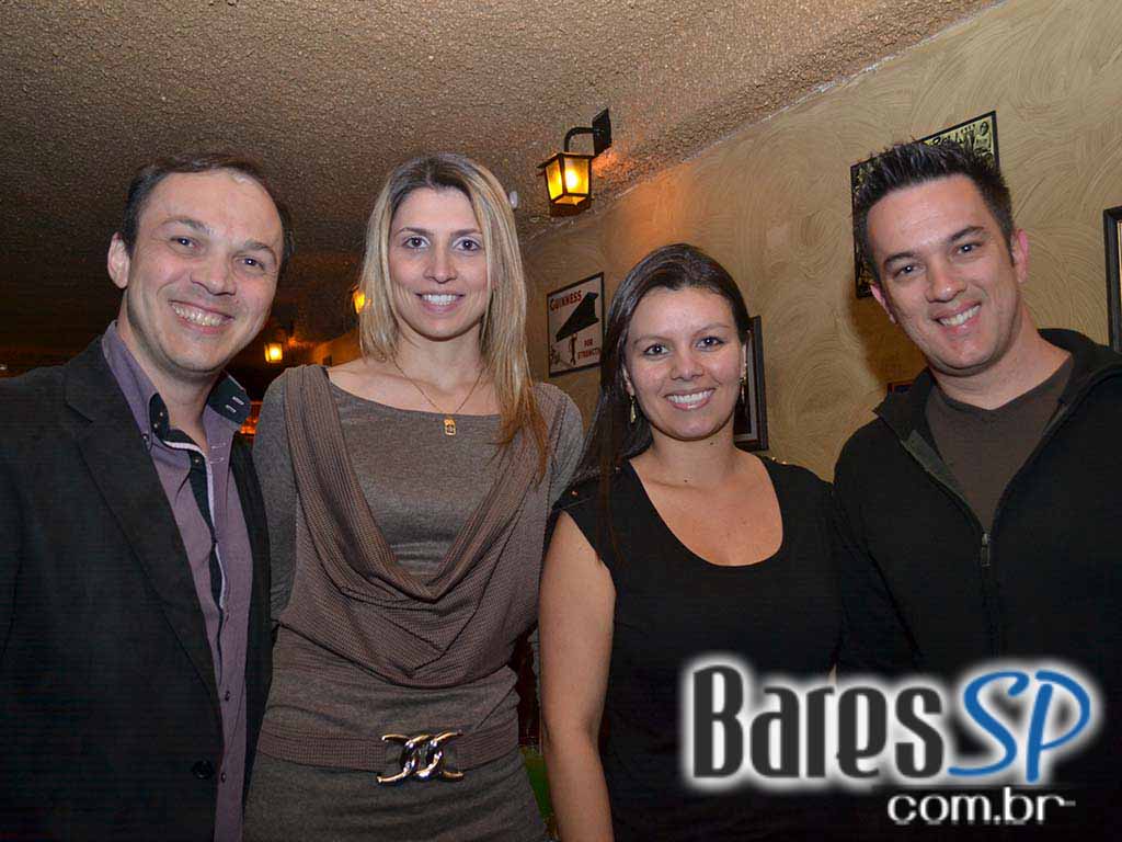 Tritono Blues recebeu Nasi, ex-vocalista do Ira!, em show exclusivo no The Lord Black Tritono Blues recebeu Nasi, ex-vocalista do Ira!, em show exclusivo no The Lord Black