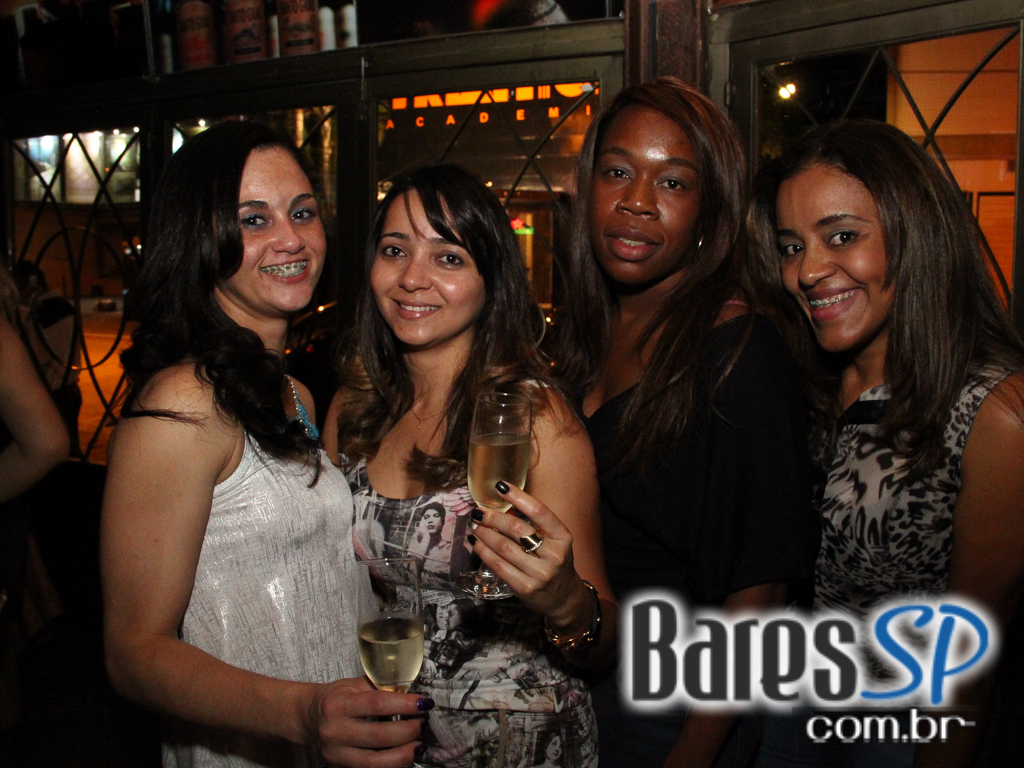 Programação especial com música no Boteco Ferraz Programação especial com música no Boteco Ferraz