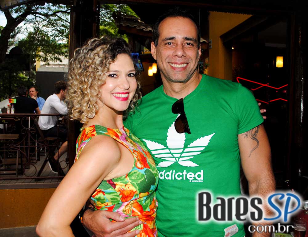 Quintal do Espeto Pavão ofereceu recreação infantil para diversão dos pequeninos no Dia das Crianças Quintal do Espeto Pavão ofereceu recreação infantil para diversão dos pequeninos no Dia das Crianças