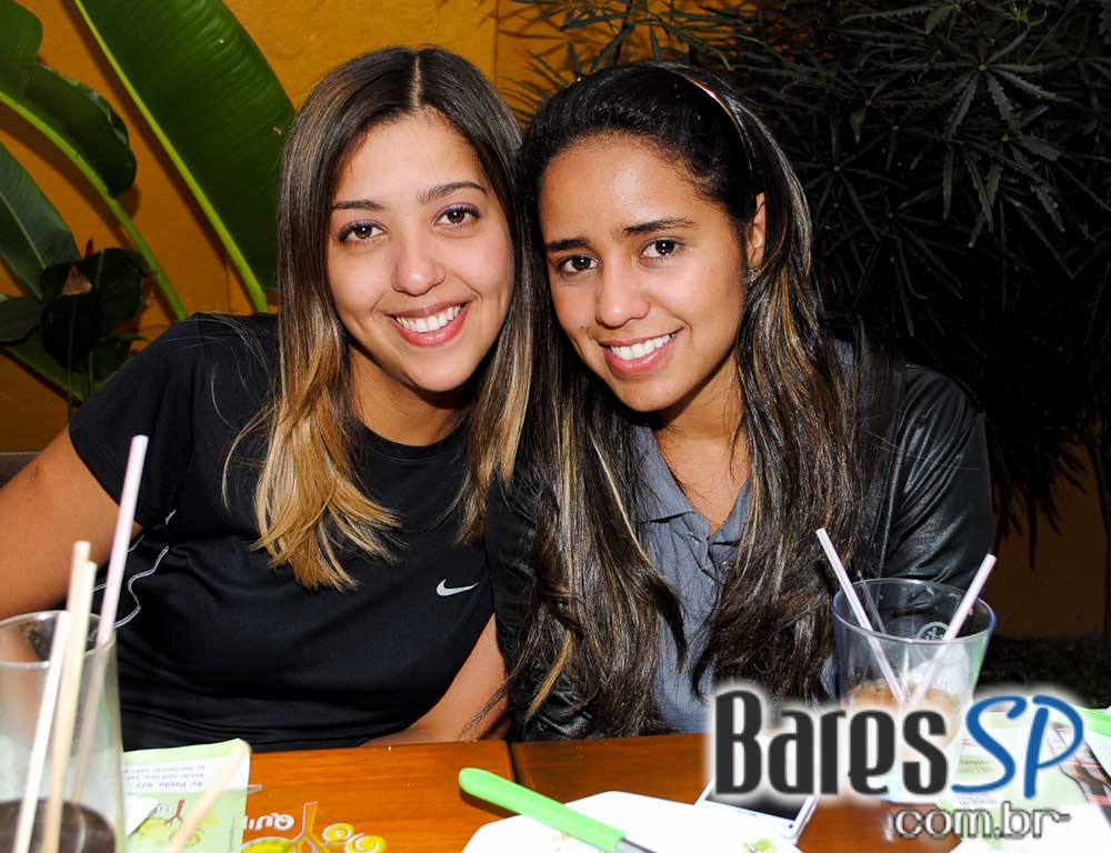 Quintal do Espeto Pavão ofereceu recreação infantil para diversão dos pequeninos no Dia das Crianças Quintal do Espeto Pavão ofereceu recreação infantil para diversão dos pequeninos no Dia das Crianças