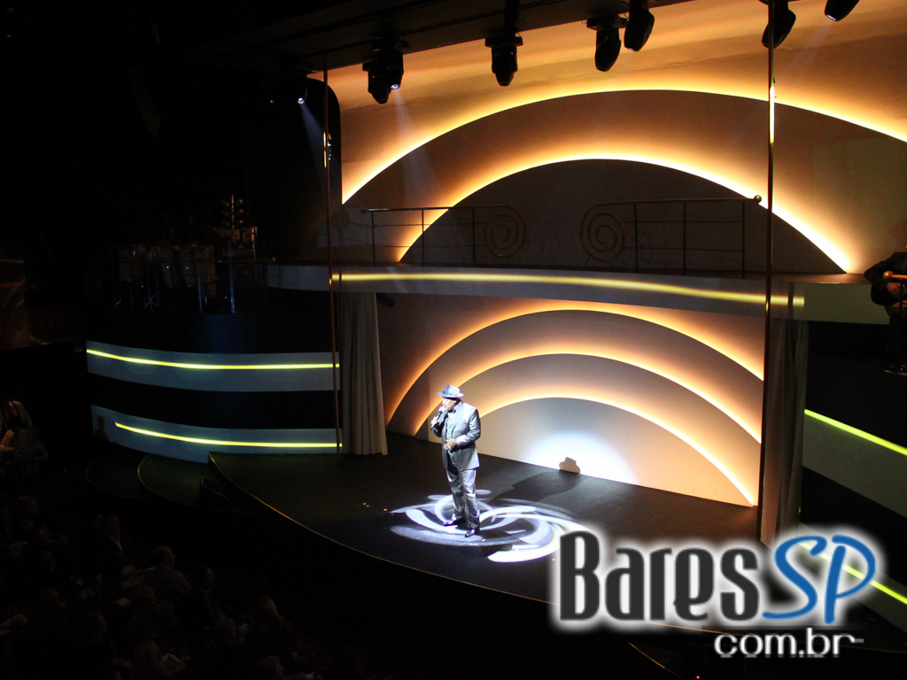 Thobias da Vai Vai estreou Samba Sampa na nova casa de Show Terra da Garoa em São Paulo Thobias da Vai Vai estreou Samba Sampa na nova casa de Show Terra da Garoa em São Paulo