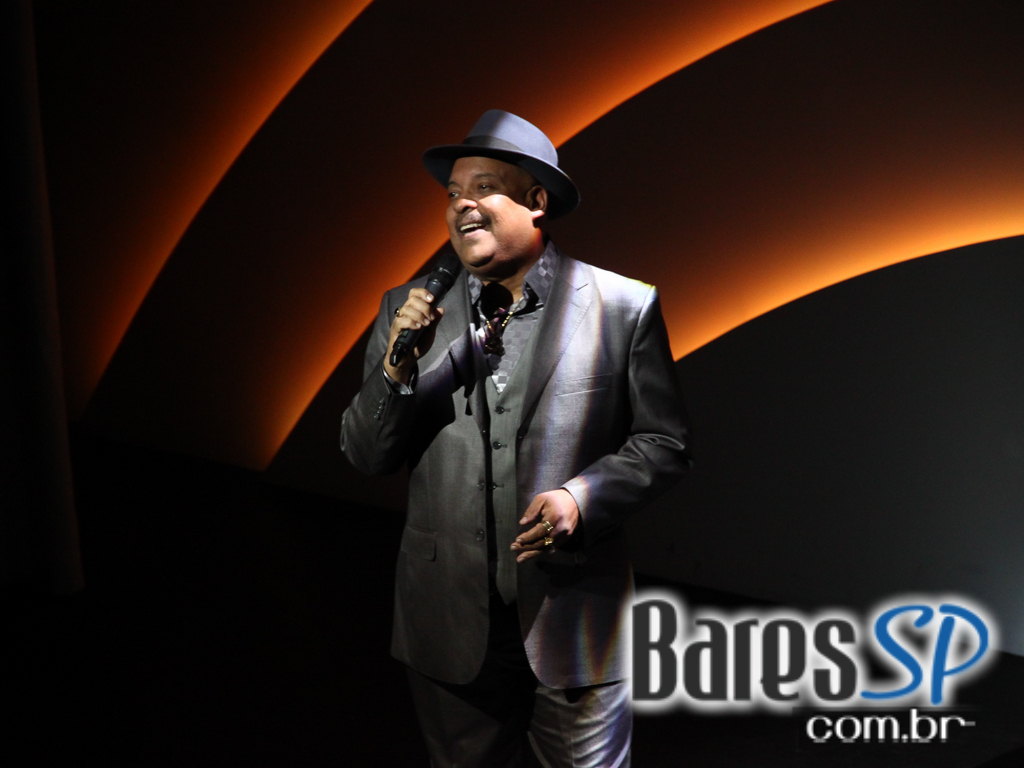 Thobias da Vai Vai estreou Samba Sampa na nova casa de Show Terra da Garoa em São Paulo Thobias da Vai Vai estreou Samba Sampa na nova casa de Show Terra da Garoa em São Paulo