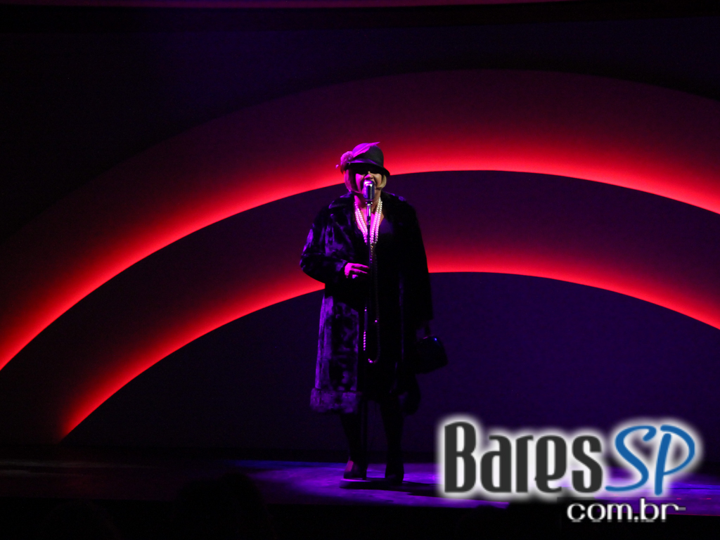 Thobias da Vai Vai estreou Samba Sampa na nova casa de Show Terra da Garoa em São Paulo Thobias da Vai Vai estreou Samba Sampa na nova casa de Show Terra da Garoa em São Paulo