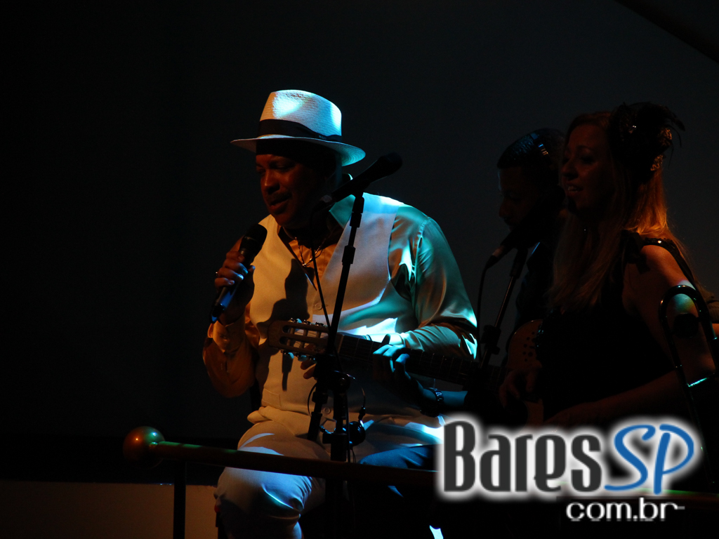 Thobias da Vai Vai estreou Samba Sampa na nova casa de Show Terra da Garoa em São Paulo Thobias da Vai Vai estreou Samba Sampa na nova casa de Show Terra da Garoa em São Paulo