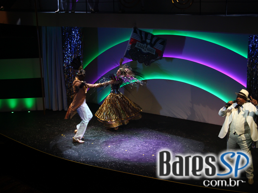 Thobias da Vai Vai estreou Samba Sampa na nova casa de Show Terra da Garoa em São Paulo Thobias da Vai Vai estreou Samba Sampa na nova casa de Show Terra da Garoa em São Paulo