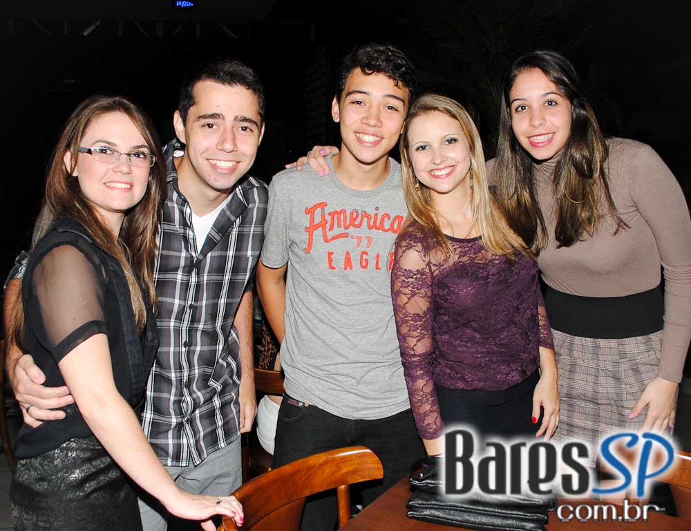 Sertanejo universitário com Rodrigo Rios embalou a noite de sexta-feira do Bar Fidelis Sertanejo universitário com Rodrigo Rios embalou a noite de sexta-feira do Bar Fidelis