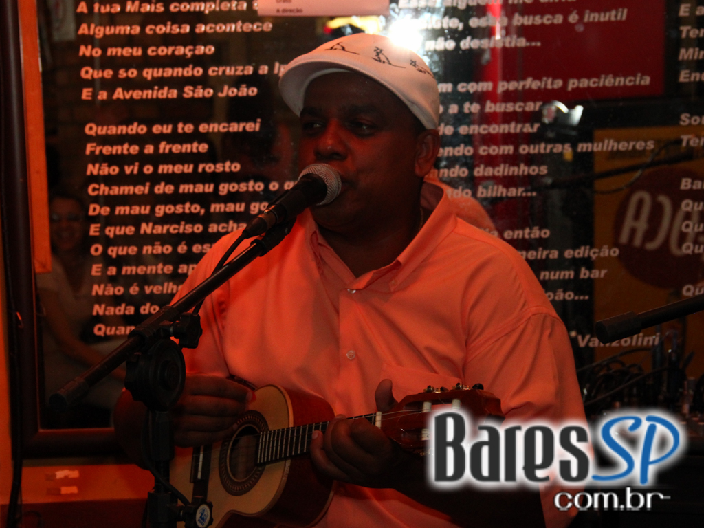 Nova Authoria e grupo Contraste no aniversário de 5 anos do Boteco São Paulo Nova Authoria e grupo Contraste no aniversário de 5 anos do Boteco São Paulo