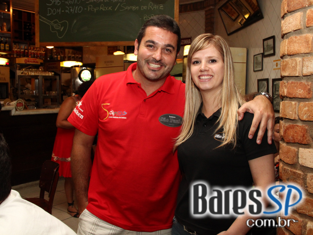 Nova Authoria e grupo Contraste no aniversário de 5 anos do Boteco São Paulo Nova Authoria e grupo Contraste no aniversário de 5 anos do Boteco São Paulo