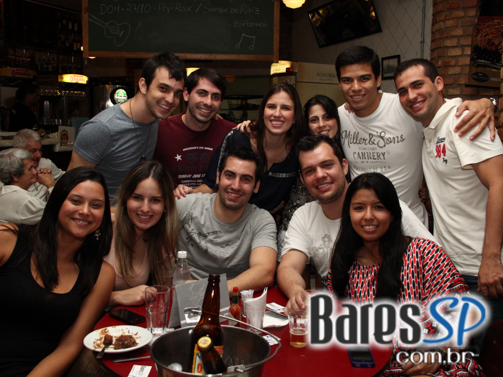 Nova Authoria e grupo Contraste no aniversário de 5 anos do Boteco São Paulo Nova Authoria e grupo Contraste no aniversário de 5 anos do Boteco São Paulo