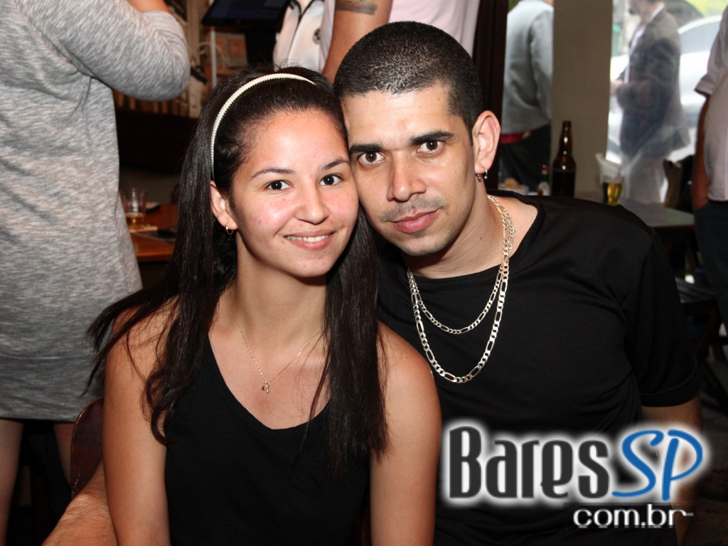 Nova Authoria e grupo Contraste no aniversário de 5 anos do Boteco São Paulo Nova Authoria e grupo Contraste no aniversário de 5 anos do Boteco São Paulo