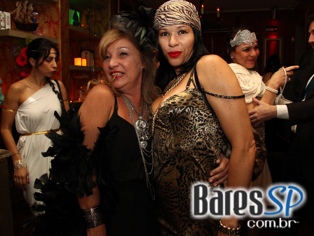 Casa 92 recebeu Festa a Fantasia que embalou a noite de quinta-feira Casa 92 recebeu Festa a Fantasia que embalou a noite de quinta-feira