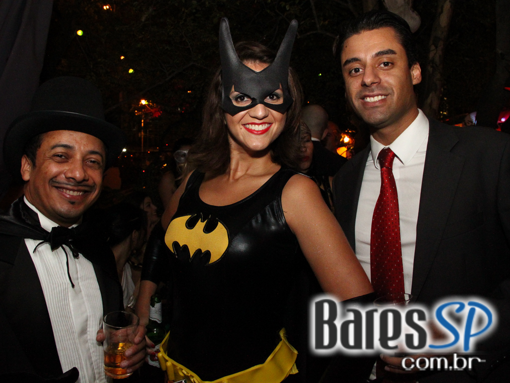 Casa 92 recebeu Festa a Fantasia que embalou a noite de quinta-feira Casa 92 recebeu Festa a Fantasia que embalou a noite de quinta-feira