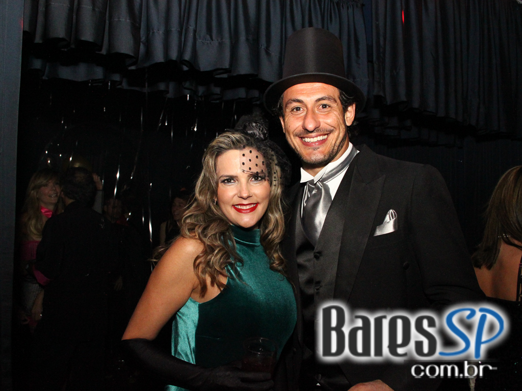 Casa 92 recebeu Festa a Fantasia que embalou a noite de quinta-feira Casa 92 recebeu Festa a Fantasia que embalou a noite de quinta-feira