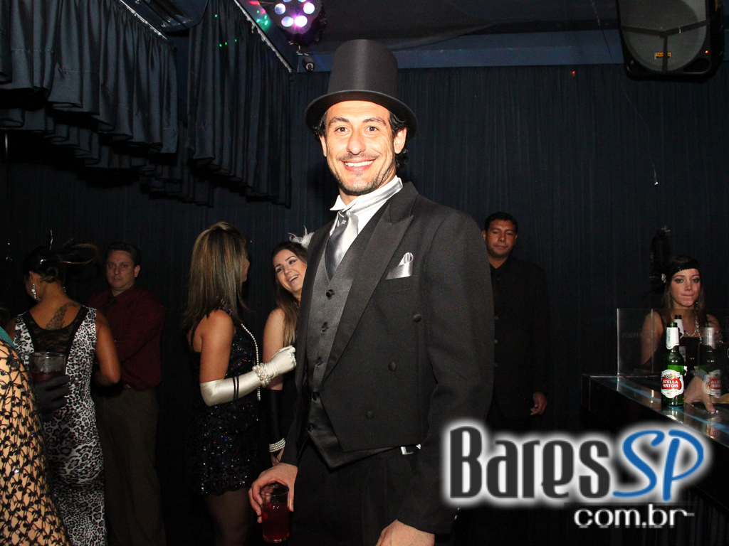 Casa 92 recebeu Festa a Fantasia que embalou a noite de quinta-feira Casa 92 recebeu Festa a Fantasia que embalou a noite de quinta-feira