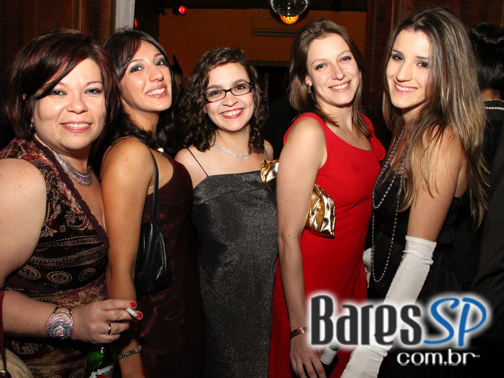 Casa 92 recebeu Festa a Fantasia que embalou a noite de quinta-feira Casa 92 recebeu Festa a Fantasia que embalou a noite de quinta-feira