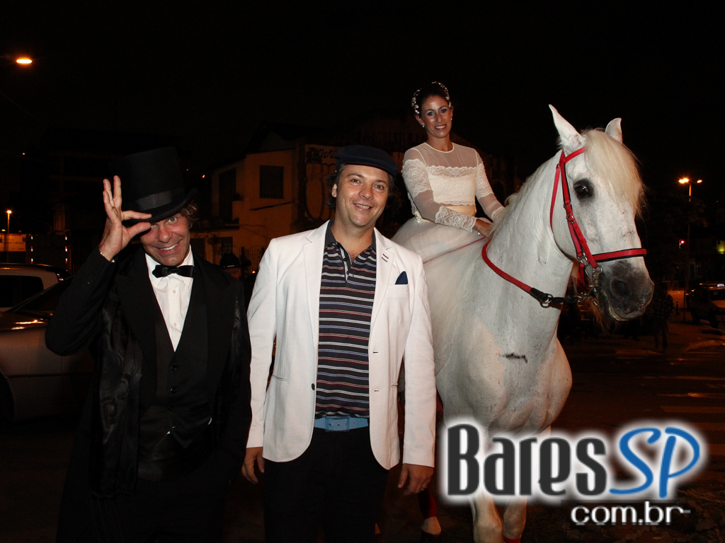 Casa 92 recebeu Festa a Fantasia que embalou a noite de quinta-feira Casa 92 recebeu Festa a Fantasia que embalou a noite de quinta-feira