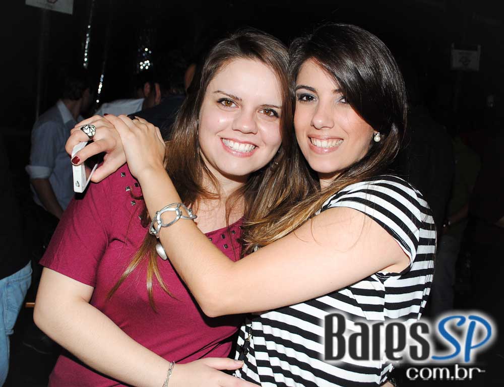 Sertanejo universitário com convidados especiais no Bar Fidelis Sertanejo universitário com convidados especiais no Bar Fidelis