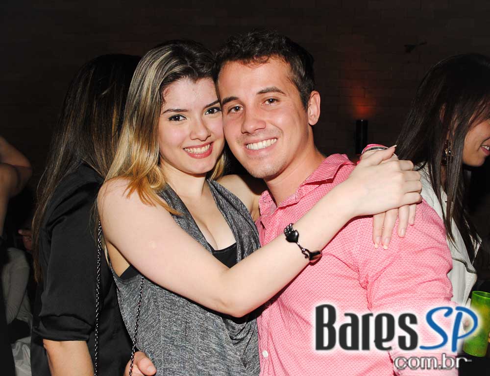 Sertanejo universitário com convidados especiais no Bar Fidelis Sertanejo universitário com convidados especiais no Bar Fidelis