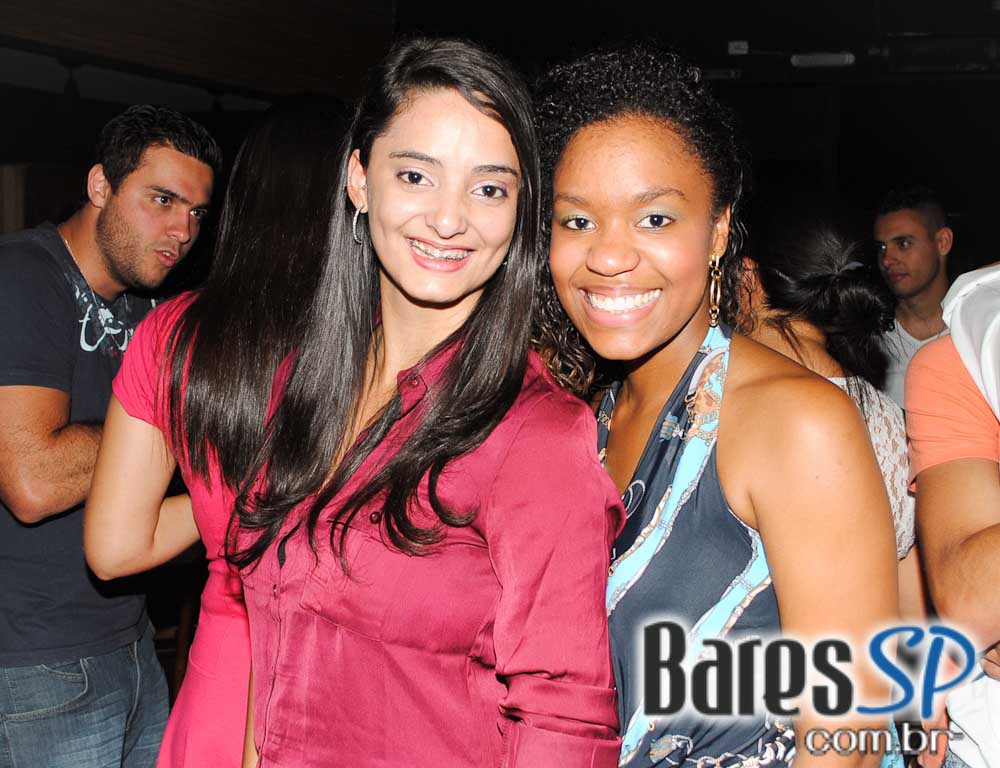 Sertanejo universitário com convidados especiais no Bar Fidelis Sertanejo universitário com convidados especiais no Bar Fidelis