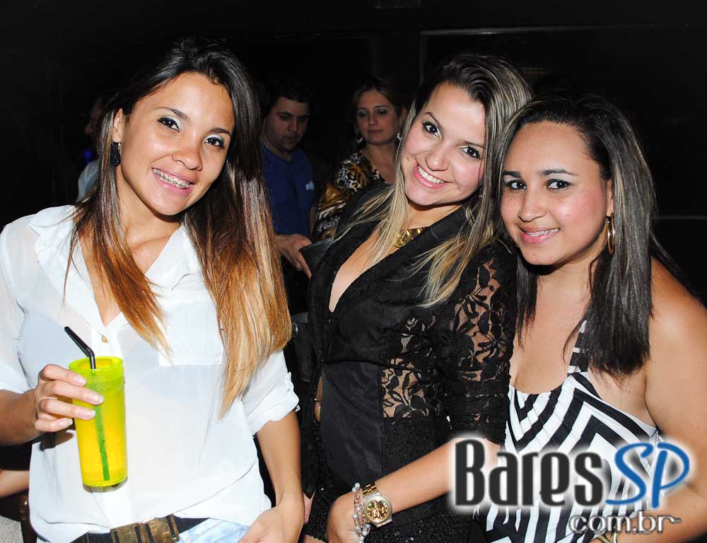 Sertanejo universitário com convidados especiais no Bar Fidelis Sertanejo universitário com convidados especiais no Bar Fidelis